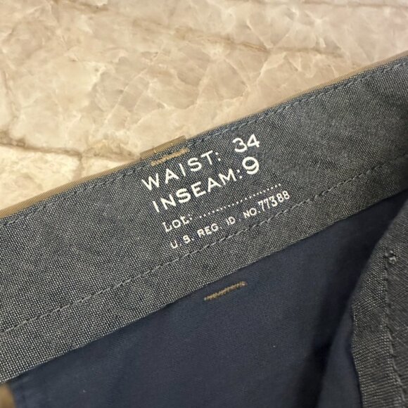 NWOT Mens 9" JCrew Stretch Chino Short - Picture 3 of 4